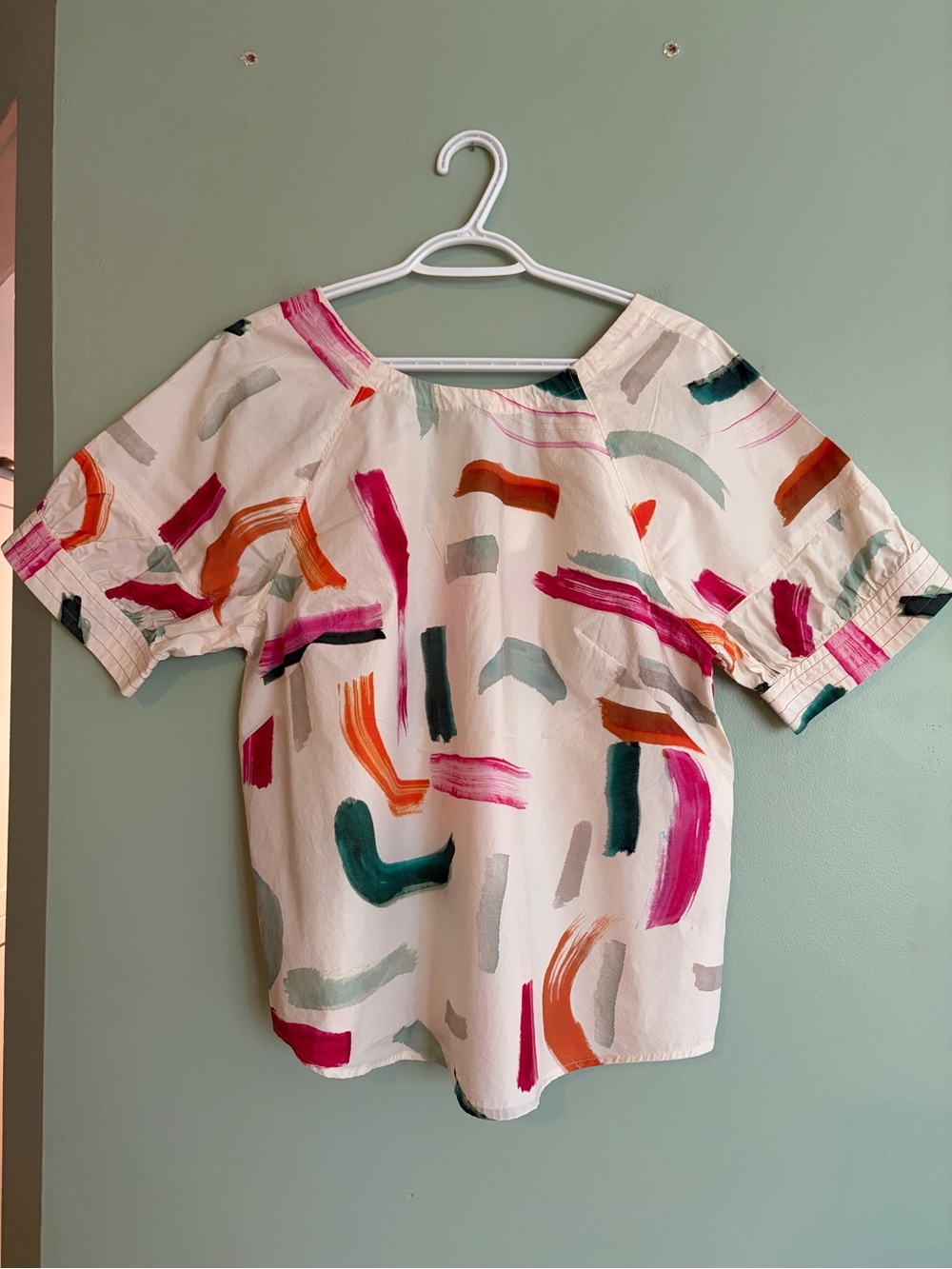 Anthropologie Aimee Clarke Artsy Boho Brushstroke Puff Sleeve Button Back Top L